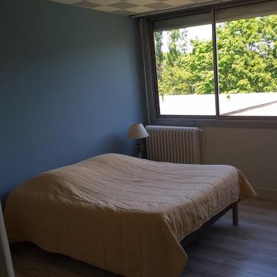 Bouliac - Chambre n°06 - 1 lit en 140